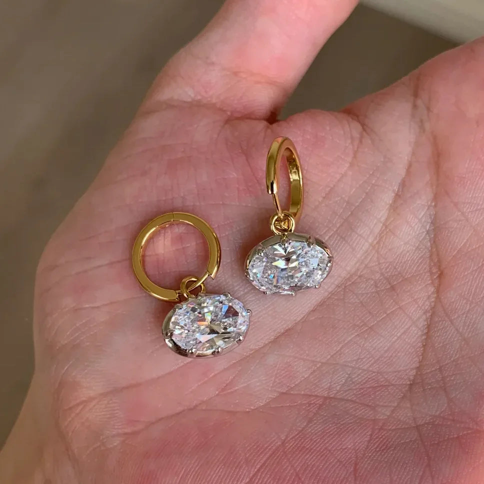 Elegant oval diamond pendant earrings for women, featuring a simple drape design for daily wear and gifts