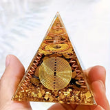 1pc Crystal Pyramid with Tiger Eye Stone Shavings and Circular Patterns, Pyramid Stone Used for Home Desktop Decoration