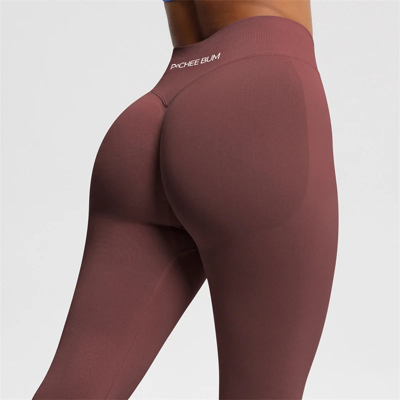 Women's seamless bum shaping leggings with ribbed waistband and scrunch butt detail for yoga and gym workouts