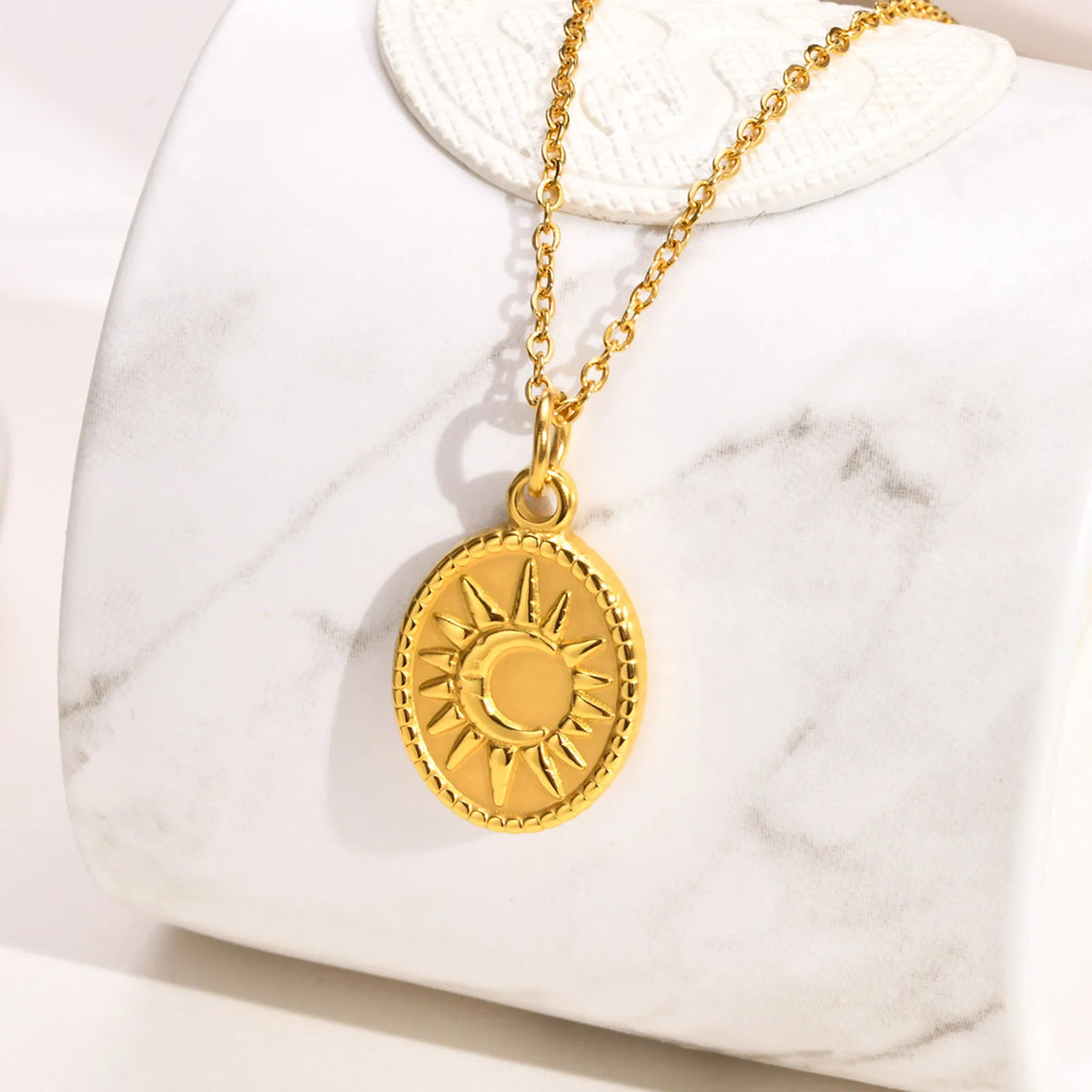 Stainless steel spiral sunflower pendant necklace for women, 18K gold plated, boho style, waterproof fashion jewelry.