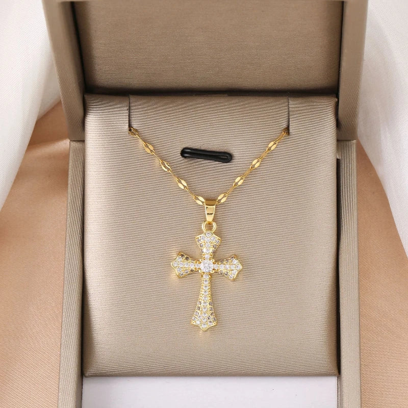 HSF Marketplace cross clavicle chain necklace with simple pendant, ideal as retro jewelry and holiday clothing accessory