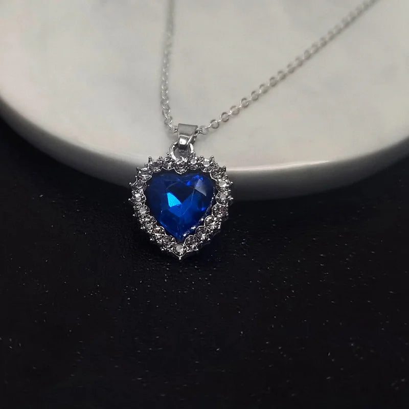 Luxury OL rhinestone crystal heart pendant necklace for women, elegant jewelry gift with sparkling stones and delicate design.