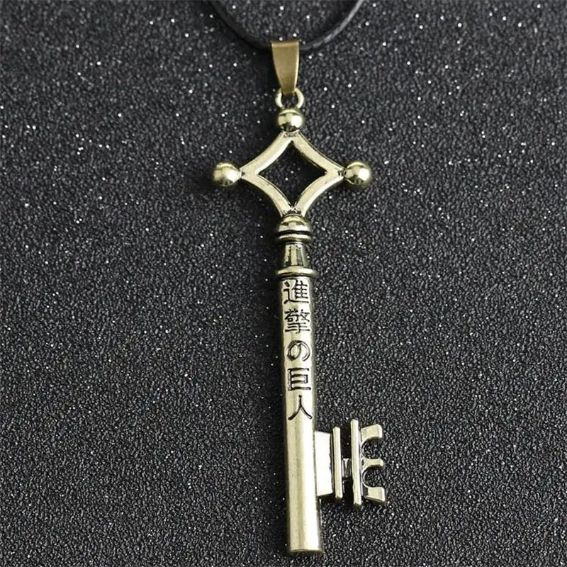 Anime Attack on Titan Necklace Eren Key Shingeki No Kyojin Pendant Vintage Retro Necklace Cosplay Party Jewelry
