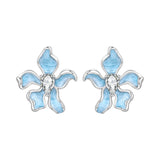 Orstarry S925 sterling silver 18k gold classic knot stud earrings for women, close-up jewelry detail