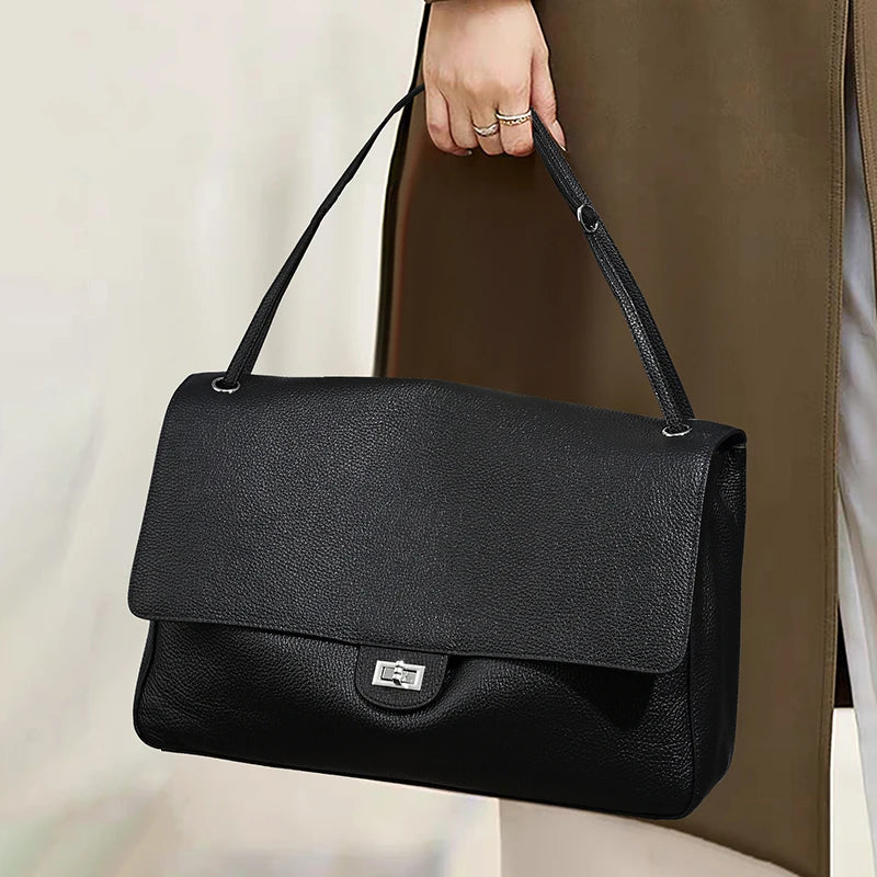 Luxury genuine leather shoulder bag for women in winter fashion style