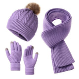 Warm touch screen scarf, hat and gloves set for women, featuring cozy winter accessories in neutral tones