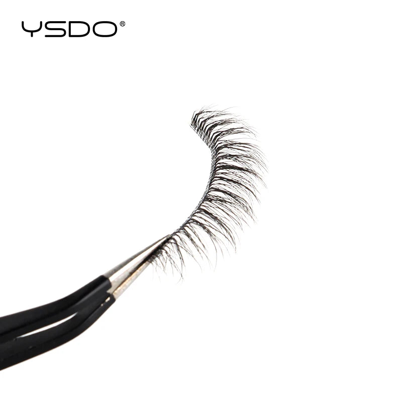 Natural full 3D false eyelashes for cat eye looks by HSF Marketplace