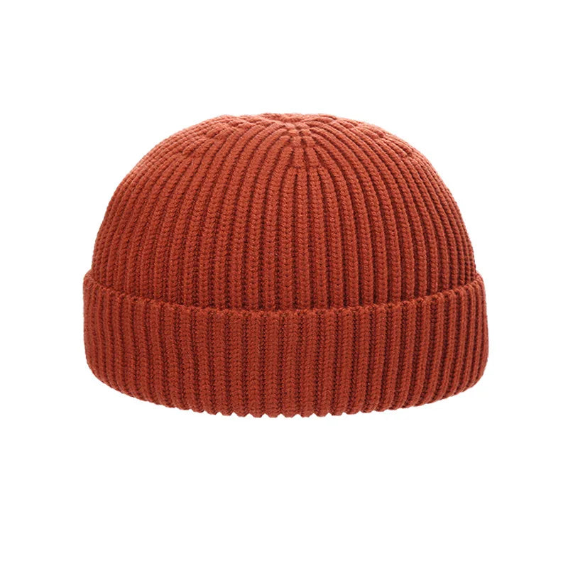 Warm knitted melon hat winter beanie for women and men, textured knit design in a cozy rounded shape