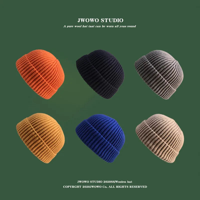 Warm knitted melon beanie hat for men and women, textured winter knit in a soft rounded style