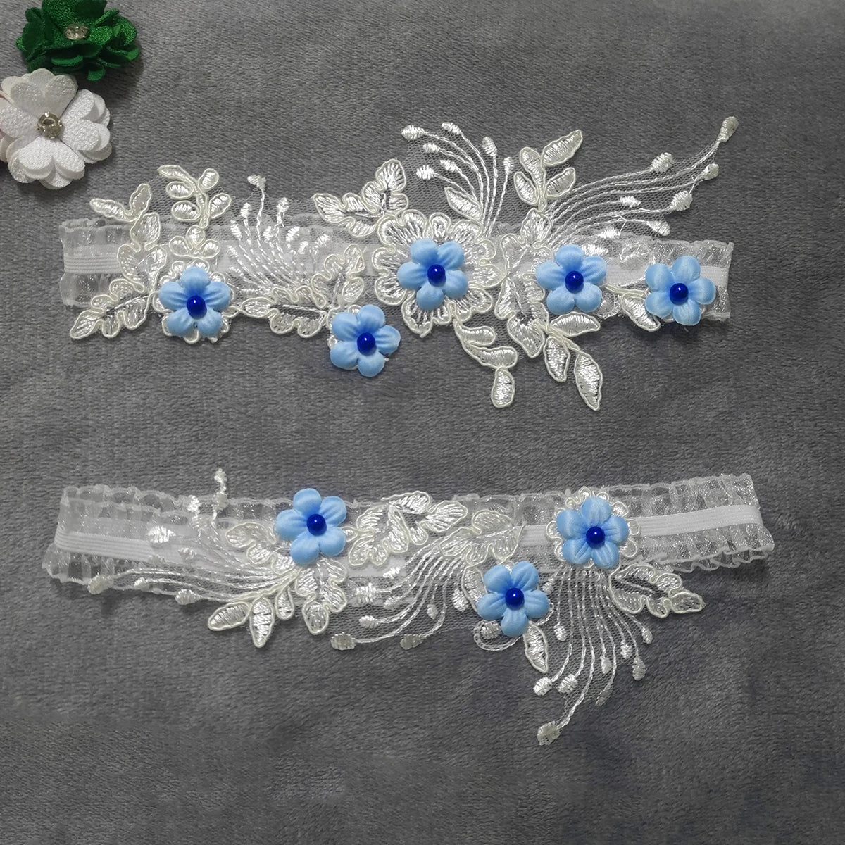 2-piece pearl flower embroidered thigh garter belts with elastic leg loops for bridal and wedding wear