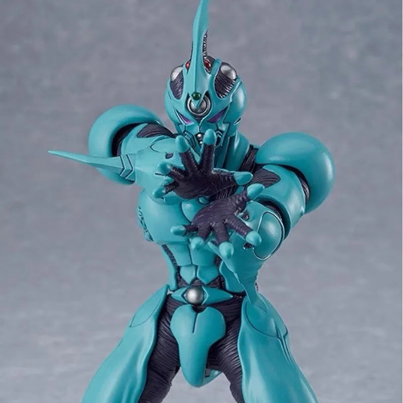 Figma Guyver Bio Booster Armor action figure in custom armored cap, Ultimate Edition Kaba 2.0 collectible figure