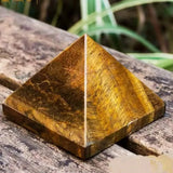 Natural Golden Tiger Eye Jasper Pyramid Crystal, Spiritual Healing Stone for Home Decor, Chakra Balancing & Reiki