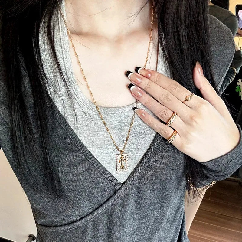 S925 pure silver gold cross pendant necklace with diamond inlay, unisex jewelry, personalized classic pendant, elegant and stylish.