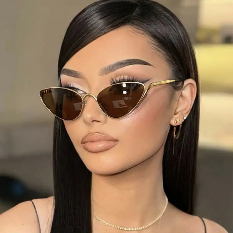 Holographic alloy triangle cat eye sunglasses for women with vintage gradient lenses, UV400 sun protection, stylish outdoor driving shade