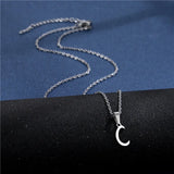 Shiny stainless steel initial letter pendant necklace for women, featuring a simple clavicle chain choker jewelry.