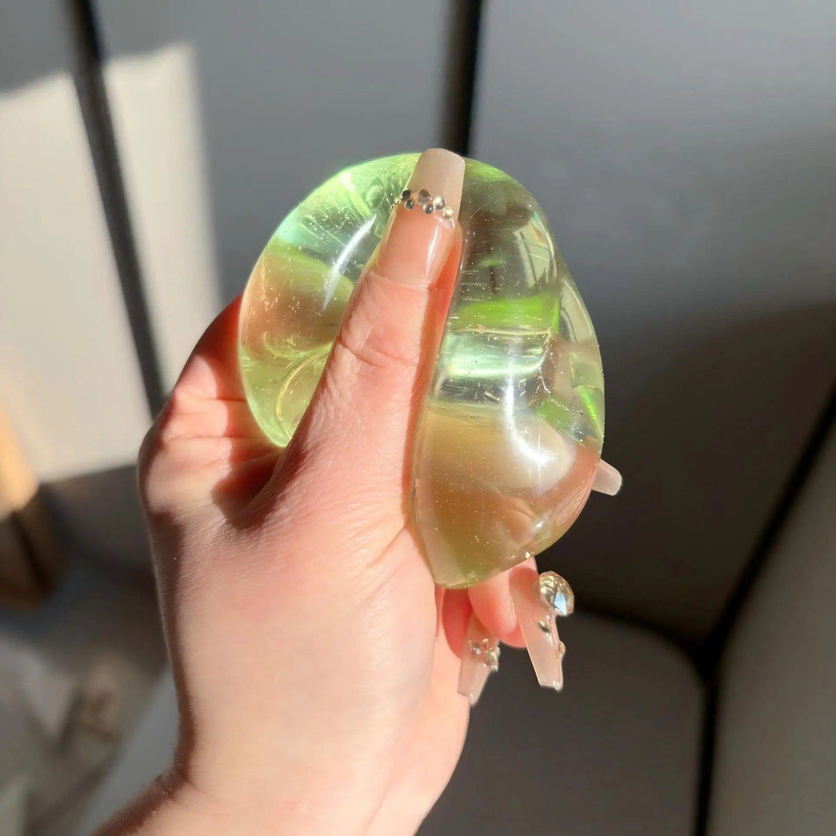 New!  Simulation Kiwi Fruit Slush Squishy Ball 1pcSoft TPR Fake Fruit Squeeze Toy Stress Relief Entertainment Fidget Toy
