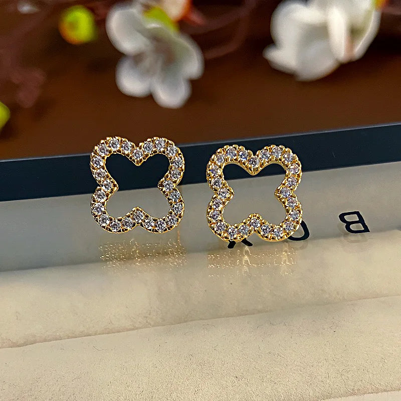HSF four-leaf clover hollow earrings for women, simple 2025 trend jewelry design