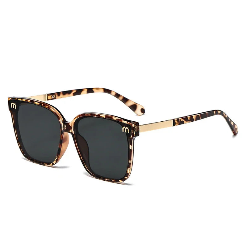 Women's HSF Marketplace luxury designer square sunglasses with vintage frames for summer sun protection