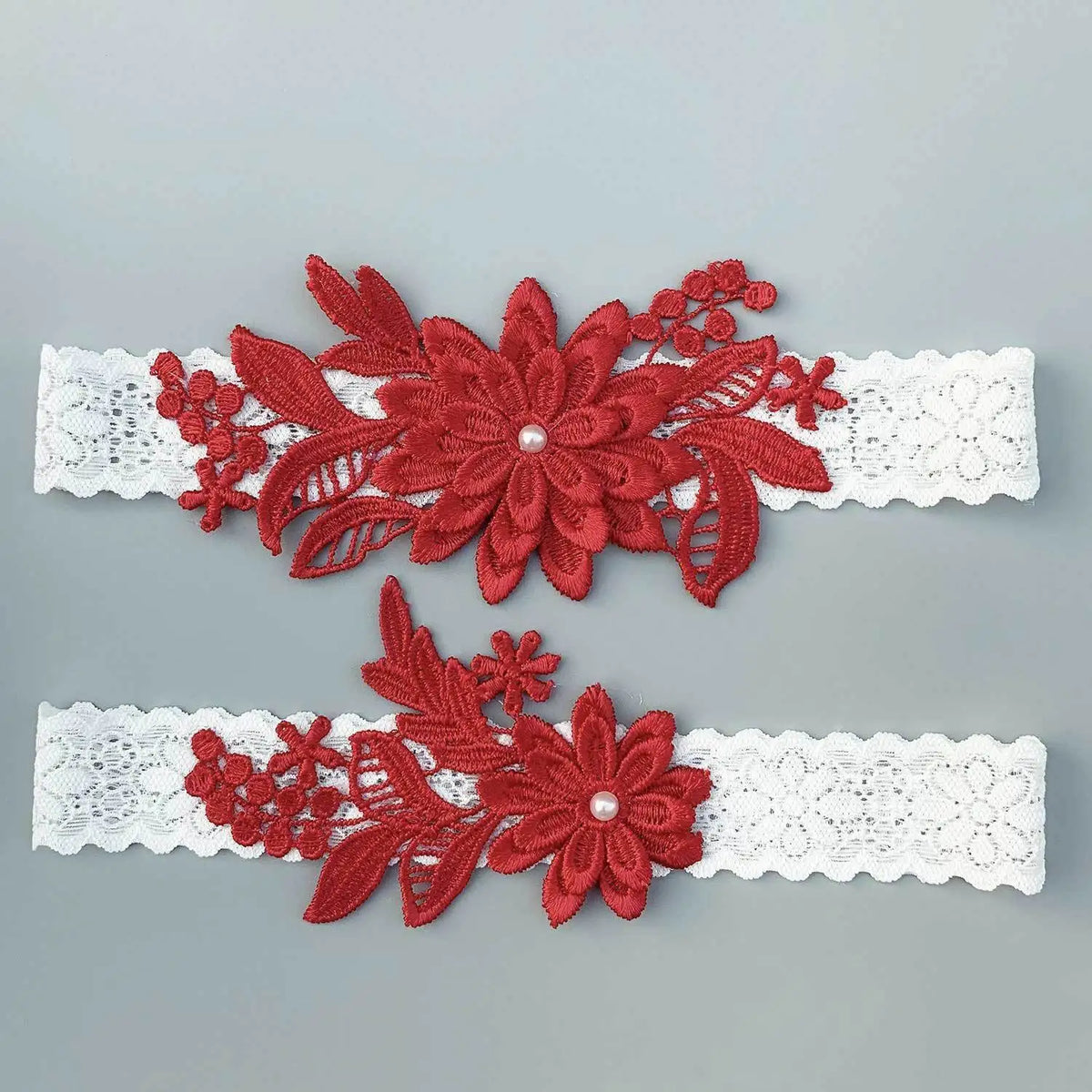 Women’s lace bridal garter belt set with pearl embroidery, two thigh bands for weddings and cosplay