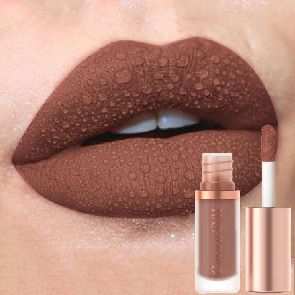 Waterproof matte velvet lip glaze in moisturizing long-lasting non-stick lipstick tube with applicator