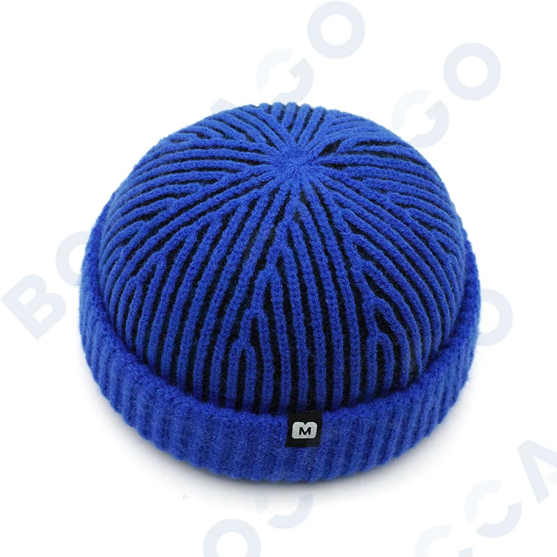 Women's thick striped knitting docker cap warm winter beanie with letter label, vintage retro style for outdoor wear