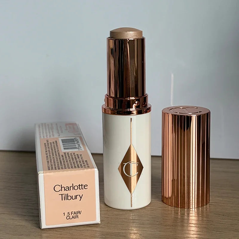 Charlotte Smooth Lip Liner and Lipstick liquid makeup by HSF Marketplace, packaging shown for easy application