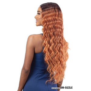 FreeTress Equal Level Up HD Lace Front Wig - Gianna