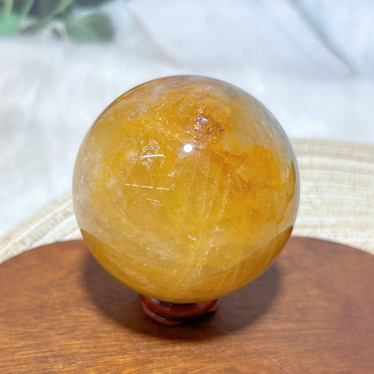 High Quality Healing Natural Crystal Golden Healer Sphere Polished Ball Mineral Reiki Ornament Home Decorations Room Decor Gift