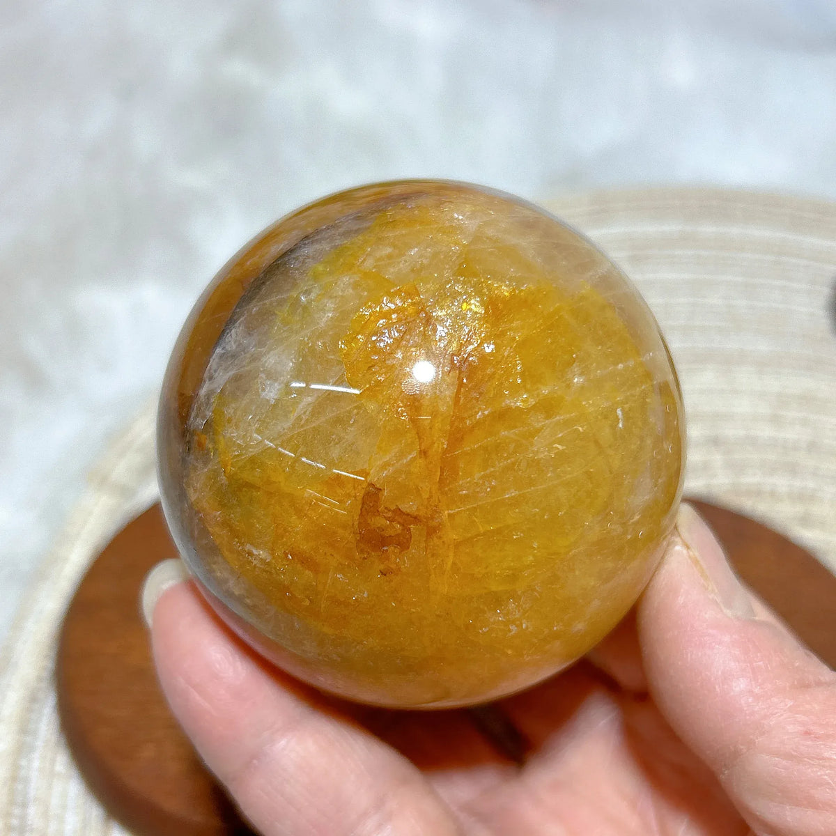 High Quality Healing Natural Crystal Golden Healer Sphere Polished Ball Mineral Reiki Ornament Home Decorations Room Decor Gift