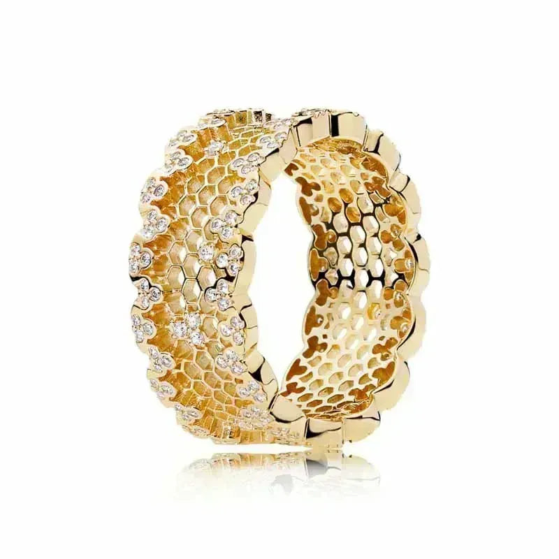 Hot selling 925 sterling silver exquisite gold series ring, sparkling heart-shaped crown ring, fashionable charm jewelry gift