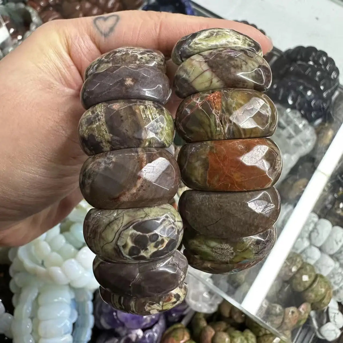 Natural Amethyst Gemstone Bracelet Natural Energy Stone Bangle Gemstone Jewelry for Woman Birthstone for Aquarius for Gift