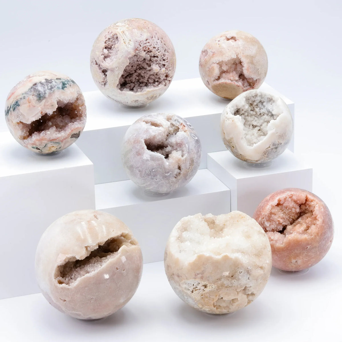 Natural Cluster Ball Sphere Pink Purple Green Quartz Stone Opening Ball Sphere Energy Healing Mineral Crystal Rock Room Decor