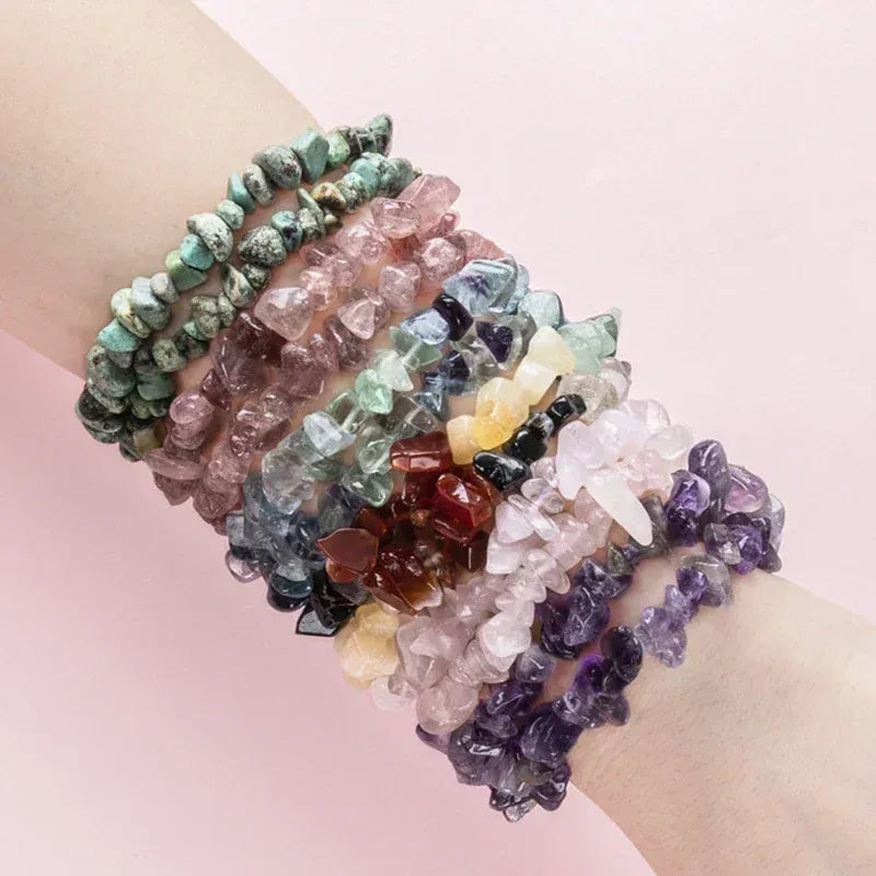 Natural Crystal Stone Bracelet Irregular Reiki Lucky Elastic Bracelet Ladies Fashion Strawberry Crystal Amethyst Jewelry