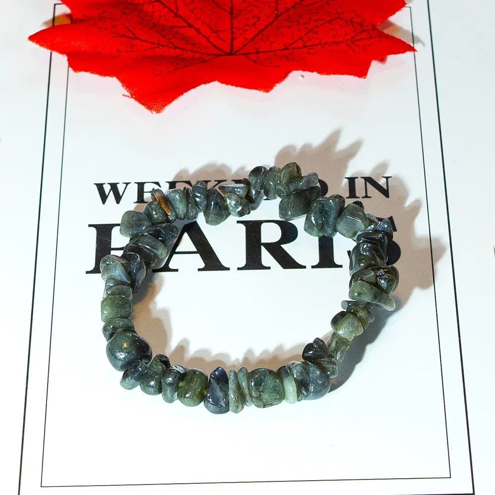 Natural Crystal Stone Bracelet Irregular Reiki Lucky Elastic Bracelet Ladies Fashion Strawberry Crystal Amethyst Jewelry