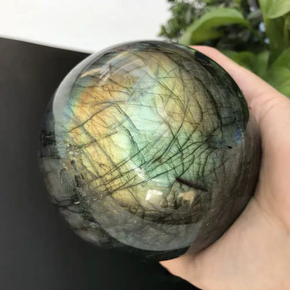 Natural Labradorite Ball Crystal Ball Pull Feldspar Ball Ornaments Blue Elongated Stone Polishing Ornaments Gift Ball 40mm-70mm