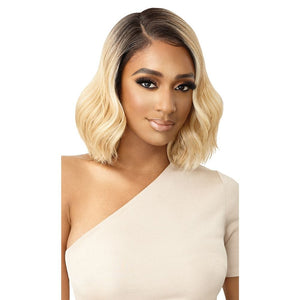 Outre Melted Hairline Lace Front Wig - Jayciana