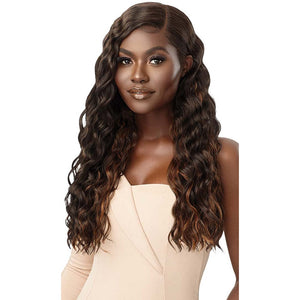 Outre Melted Hairline Lace Front Wig - Lianne