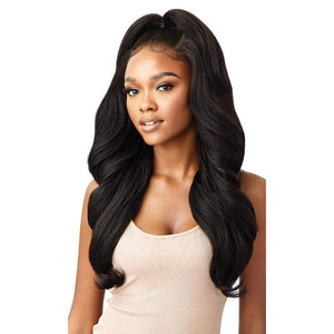 Outre Perfect Hairline 13x6 HD Lace Frontal Wig - Julianne 24"