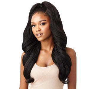 Outre Perfect Hairline 13x6 HD Lace Frontal Wig - Julianne 24"