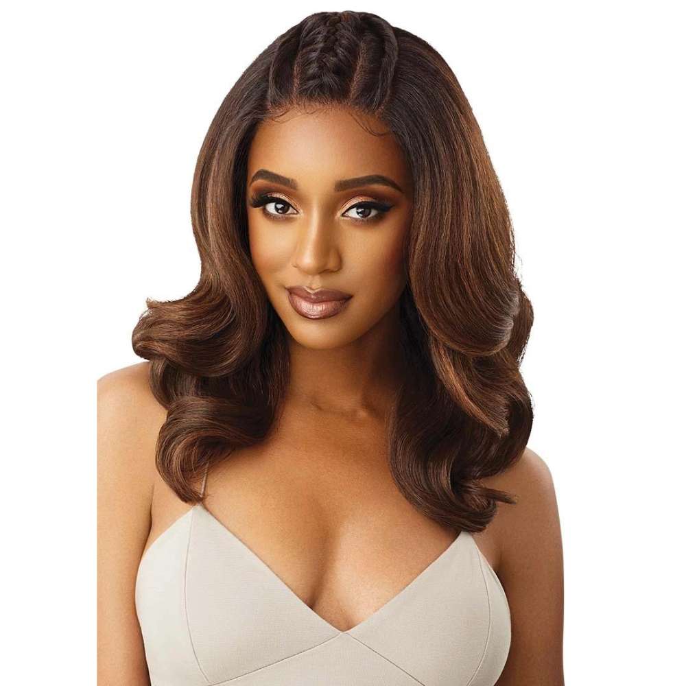 Julianne Wig - Outre Perfect Hairline 13x6 HD Lace Frontal Wig