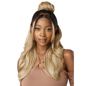 Outre Perfect Hairline 13x6 Lace Frontal Wig - Sierra