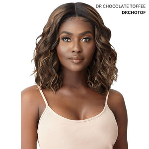Outre Synthetic Lace Front Deluxe Wig - Dilan
