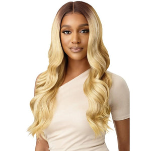 Outre Synthetic Lace Front Deluxe Wig - Verina