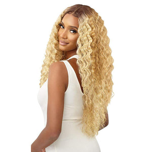 Outre Synthetic SleekLay Part Lace Front Wig - Donatella