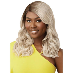 Outre The Daily Hand-Tied Lace Part Wig - Kerryann
