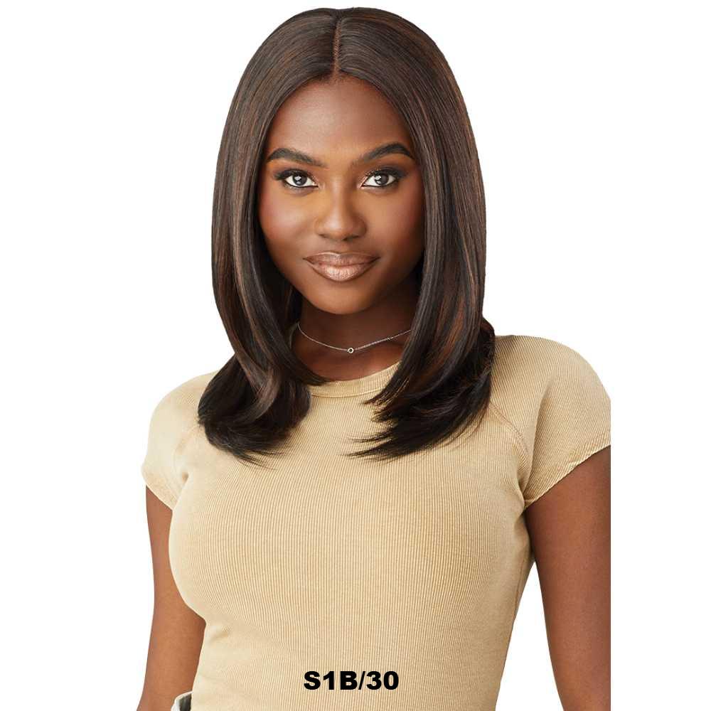 High-Quality Outre Daily Wig Capture Illustration High-Quality Outre Daily Wig Capture Illustration