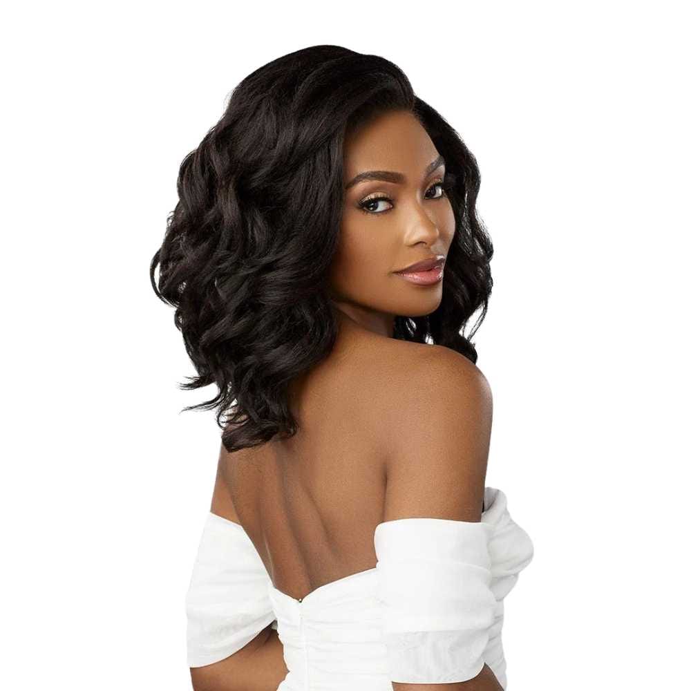Sensationnel Glueless Bare Luxe Lace Wig 13x6 Unit 12 Sensationnel glueless bare luxe lace wig 13x6 unit 12