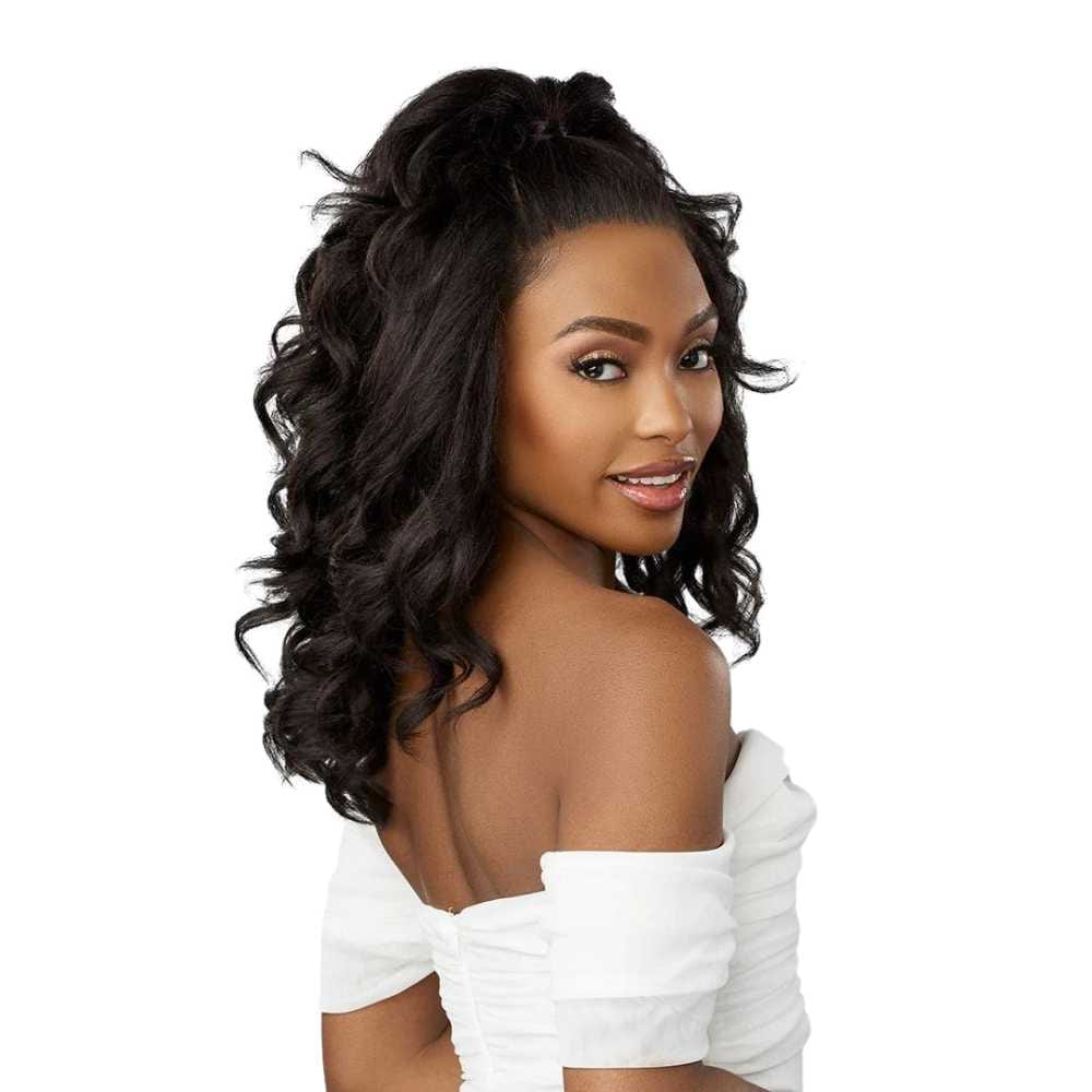 Sensationnel Glueless Bare Luxe Lace Wig 13x6 Unit 12 Sensationnel glueless bare luxe lace wig 13x6 unit 12
