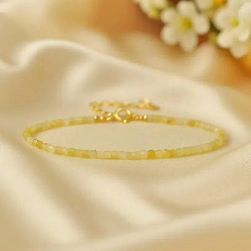 Yellow crystal simple bracelet, natural stone exquisite bracelet, the birthstone of November